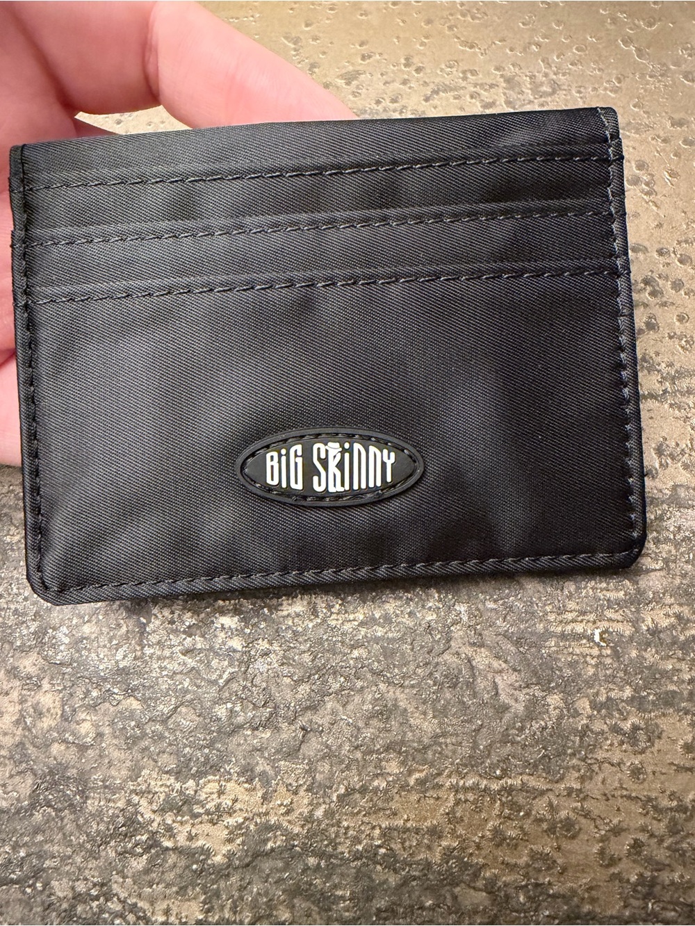 SKINN Black Card & Key Holder with Big Skinny Accent